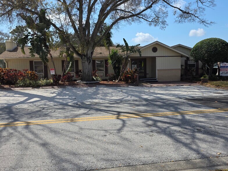 More Photos Of 2737 State Road 580, Clearwater Office For Sale