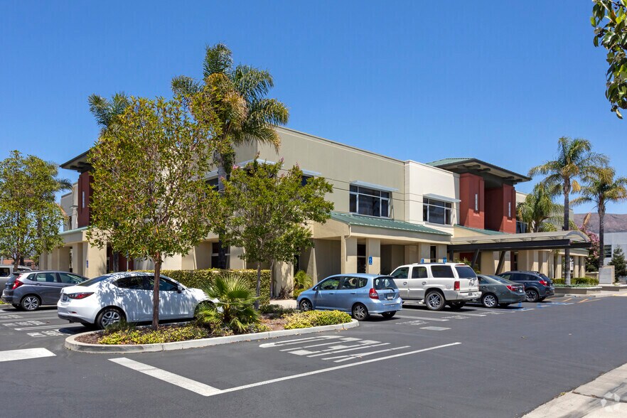 More Photos Of 689 Tank Farm Rd, San Luis Obispo Loft Creative Space For Lease