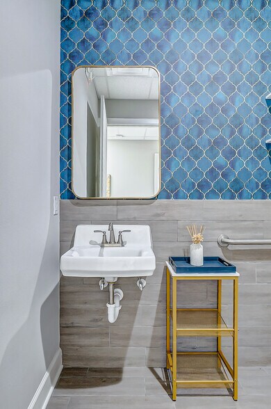 More Photos Of 26717 Westheimer Pky, Katy Medical For Sale