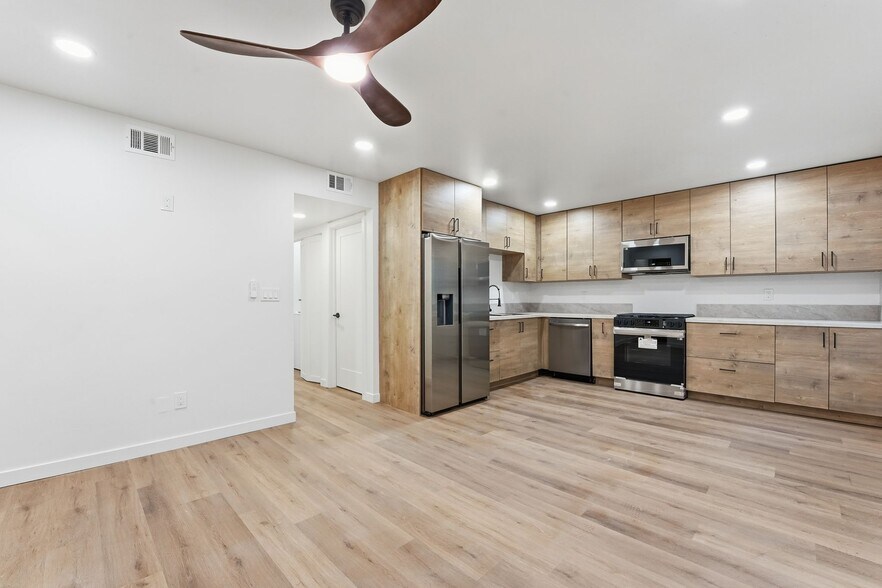 More Photos Of 5067 Alumni Pl, San Diego Multifamily For Sale