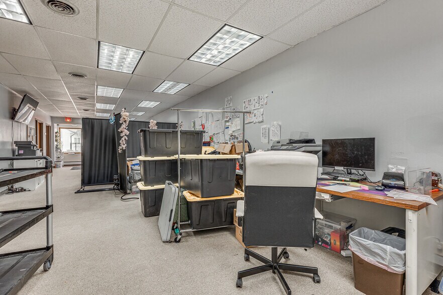More Photos Of 831 Michigan Ave, Sheboygan Healthcare For Sale