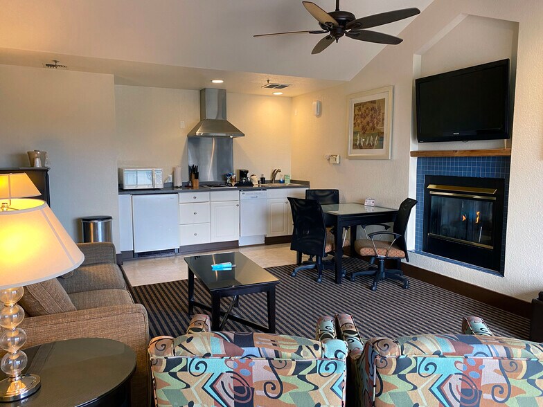 More Photos Of 700 Prairie Park Ln SE, Yelm Hotel For Sale