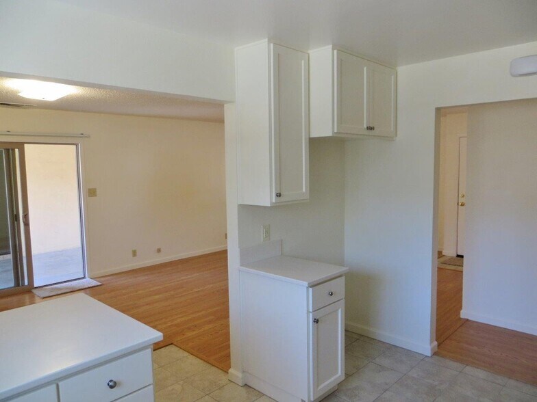 More Photos Of 415 4th St, Winters Multifamily For Sale
