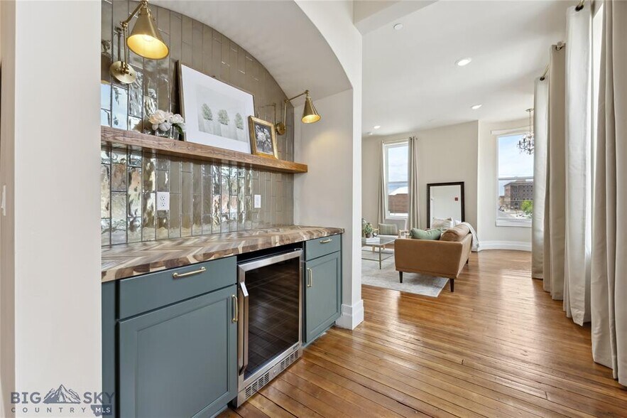 More Photos Of 140 W Park St, Butte Apartments For Sale