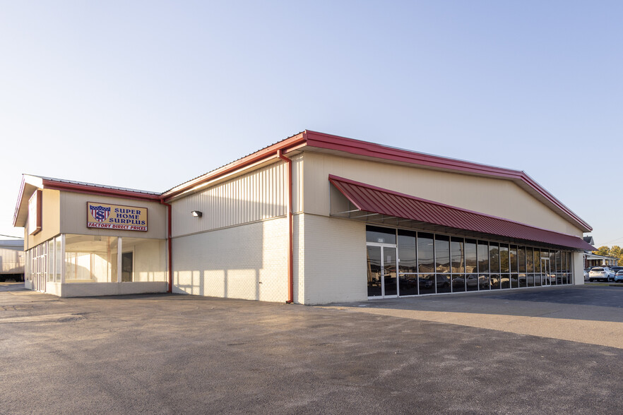 Primary Photo Of 2326 Russellville Rd, Bowling Green General Retail For Sale