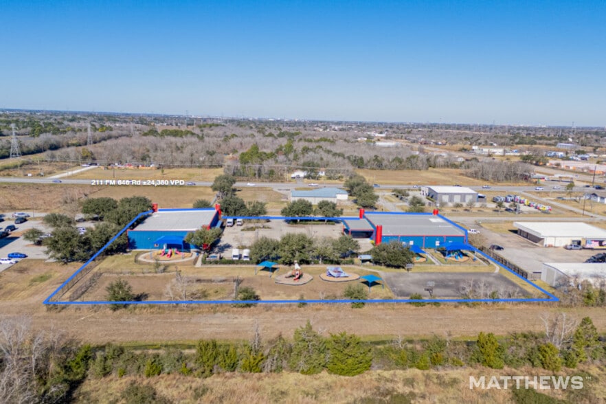 Primary Photo Of 303 Spruce St, Dickinson Daycare Center For Sale