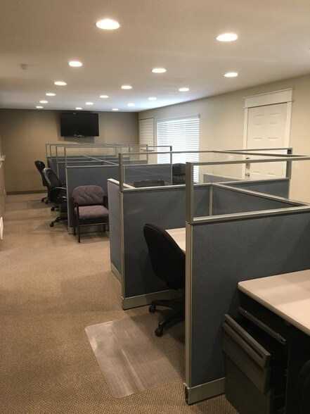 More Photos Of 2875 W 12600, Riverton Office For Sale