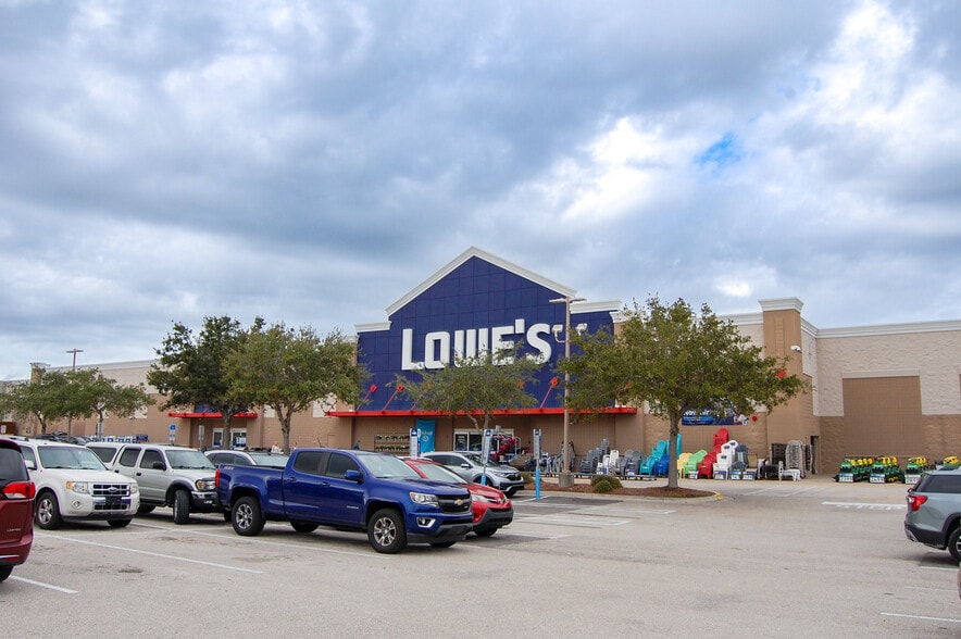 More Photos Of 1900 Tamiami Trl, Port Charlotte Unknown For Lease