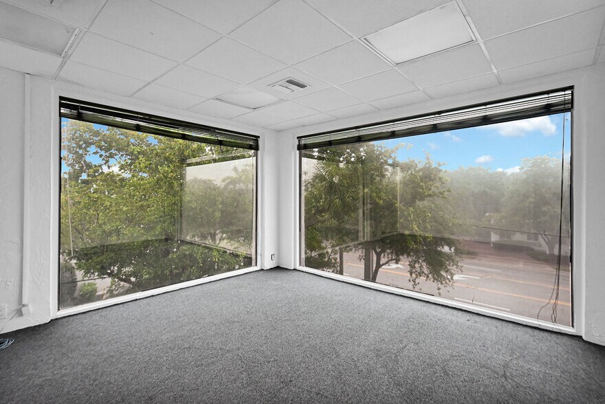 More Photos Of 150 E Davie Blvd, Fort Lauderdale Medical For Lease
