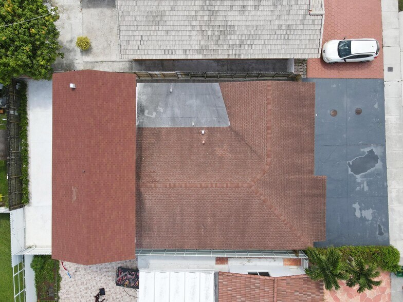 More Photos Of 10370 SW 24th St, Miami Apartments For Sale