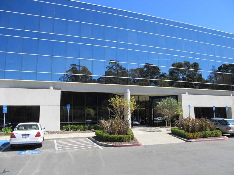More Photos Of 2970 Hilltop Mall Rd, Richmond Medical For Lease