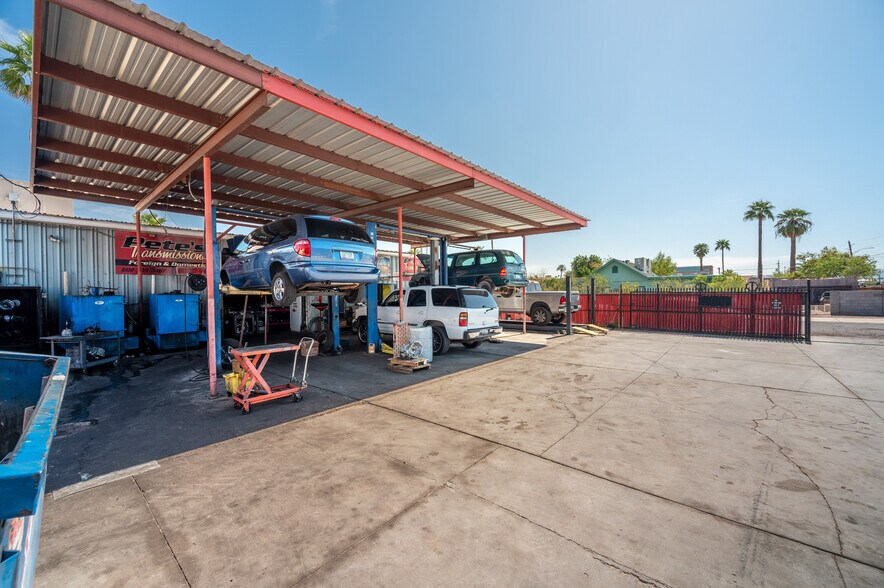 More Photos Of 1832 W Polk St, Phoenix Auto Repair For Sale