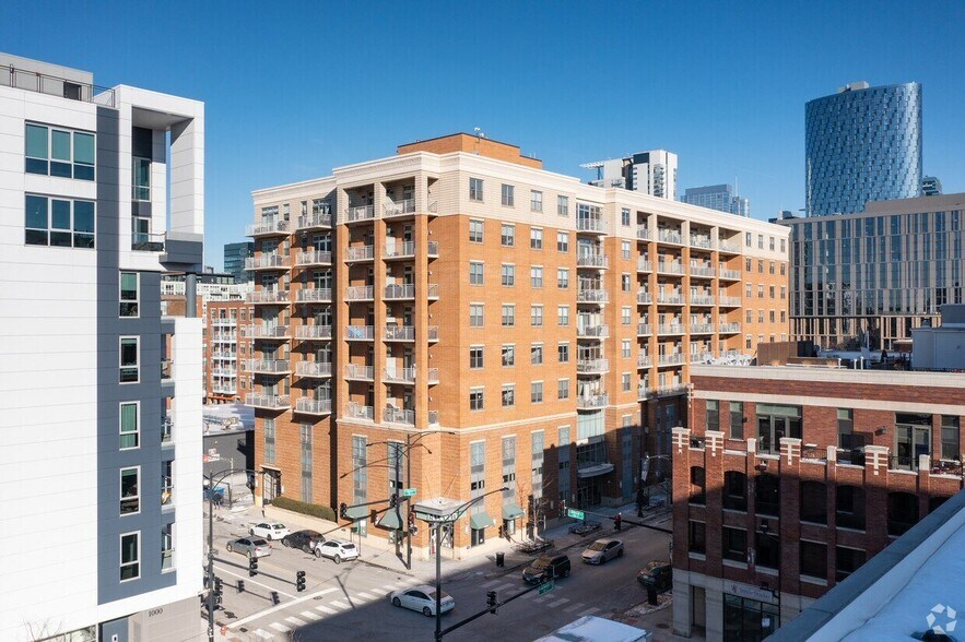 More Photos Of 954 W Monroe St, Chicago Apartments For Sale
