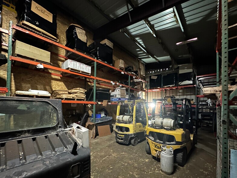 More Photos Of 126 Dinsmore Dr, Fortuna Freestanding For Sale