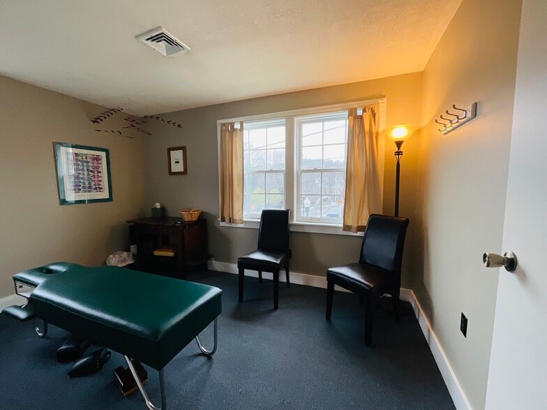 More Photos Of 168 Main St, Great Barrington Office For Sale