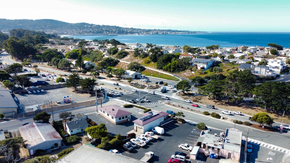 More Photos Of 2100 Del Monte Ave, Monterey Auto Repair For Sale