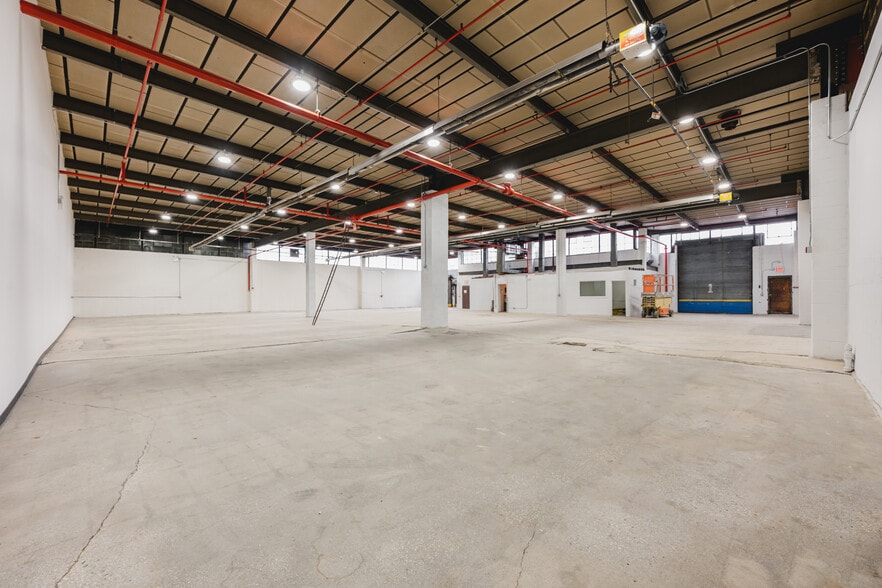 More Photos Of 555 Johnson Ave, Brooklyn Unknown For Lease