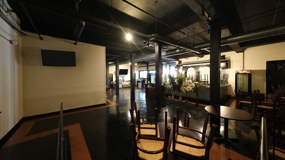 More Photos Of 91 Hartford Ave, Providence Apartments For Lease