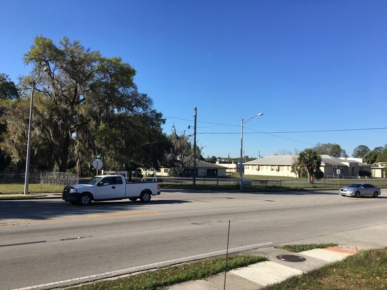 More Photos Of 103 SW 3rd St, Williston Land For Lease