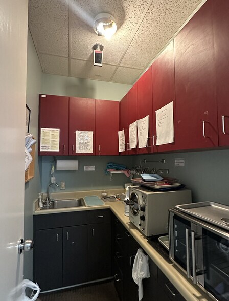 More Photos Of 11924 Vance Jackson Rd, San Antonio Office For Lease