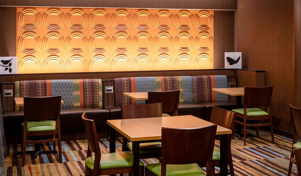 More Photos Of 13851 E Harvard Ave, Aurora Hotel For Sale