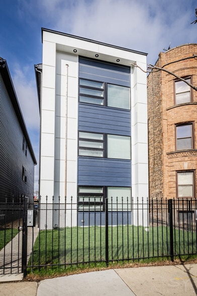 Primary Photo Of 6220 S King Dr, Chicago Multifamily For Sale