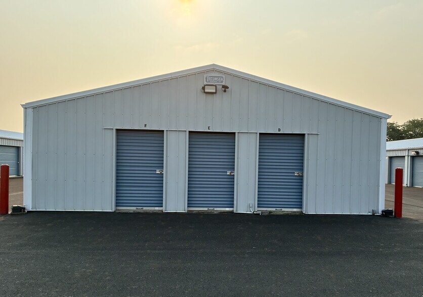 More Photos Of 1648 Old State Route 38, Washington Court House Self Storage For Sale