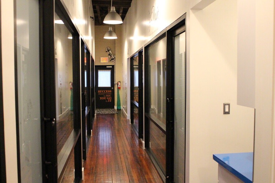 More Photos Of 75 Clinton St, Staten Island Loft Creative Space For Sale