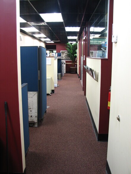 More Photos Of 5219 Germantown Ave, Philadelphia Office Residential For Lease