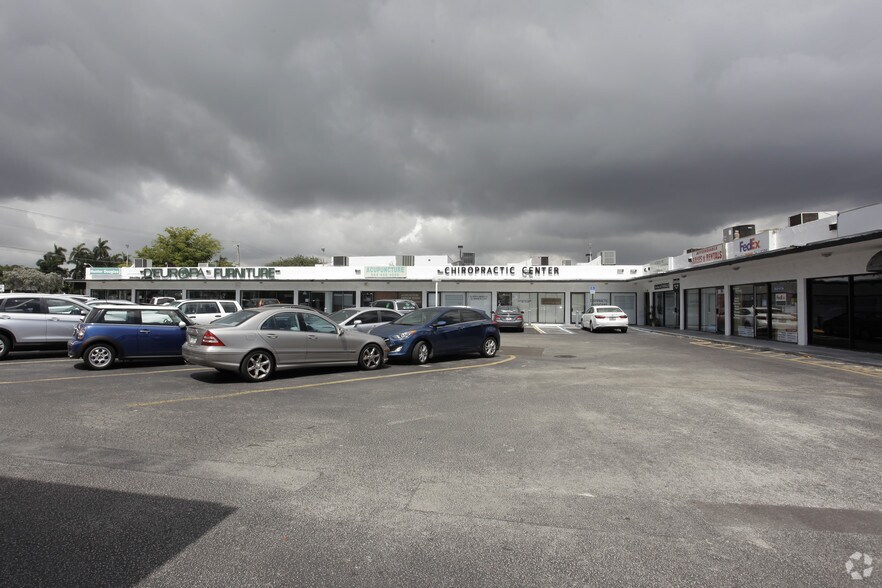 More Photos Of 1025 E Hallandale Beach Blvd, Hallandale Beach Storefront Retail Office For Lease