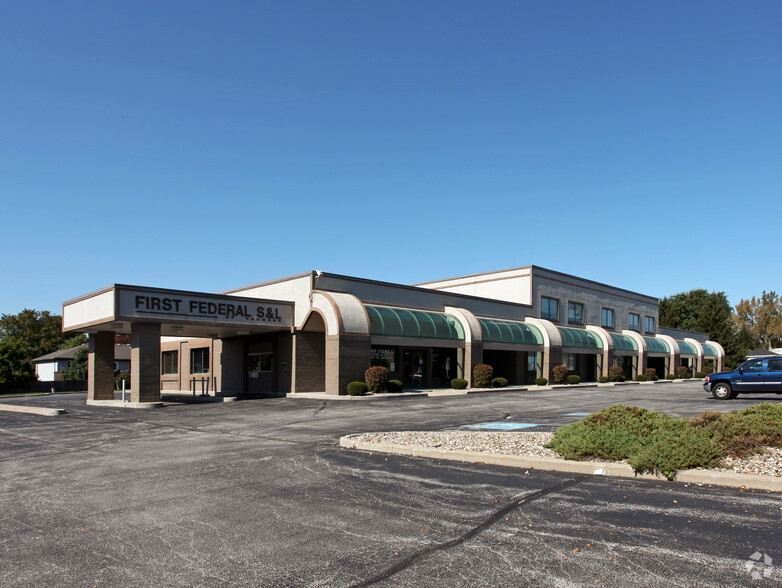 Primary Photo Of 9000-9030 Cline Ave, Highland Medical For Lease