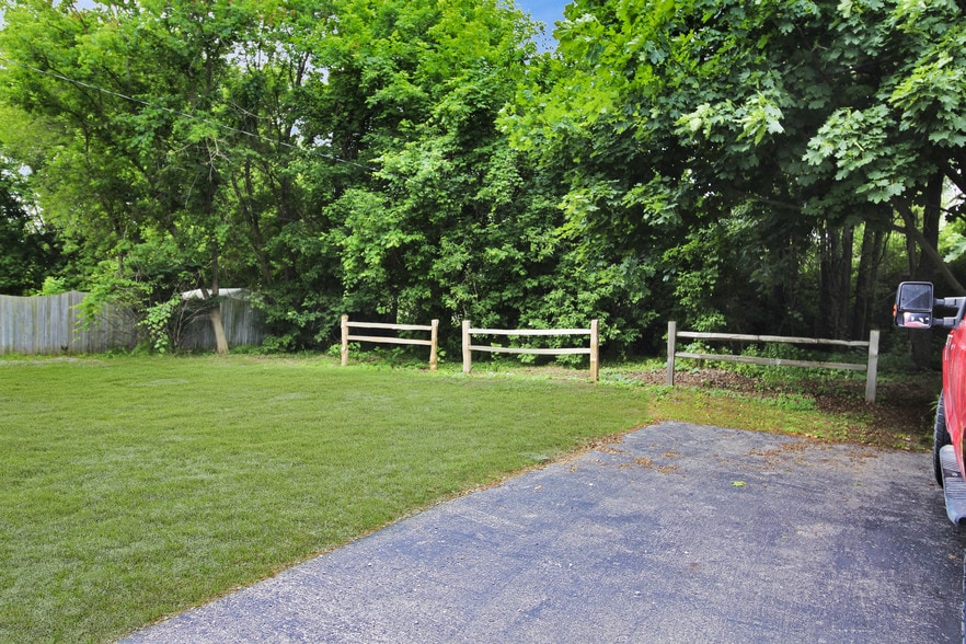 More Photos Of 8685 Highland Rd, White Lake Township Medical For Sale