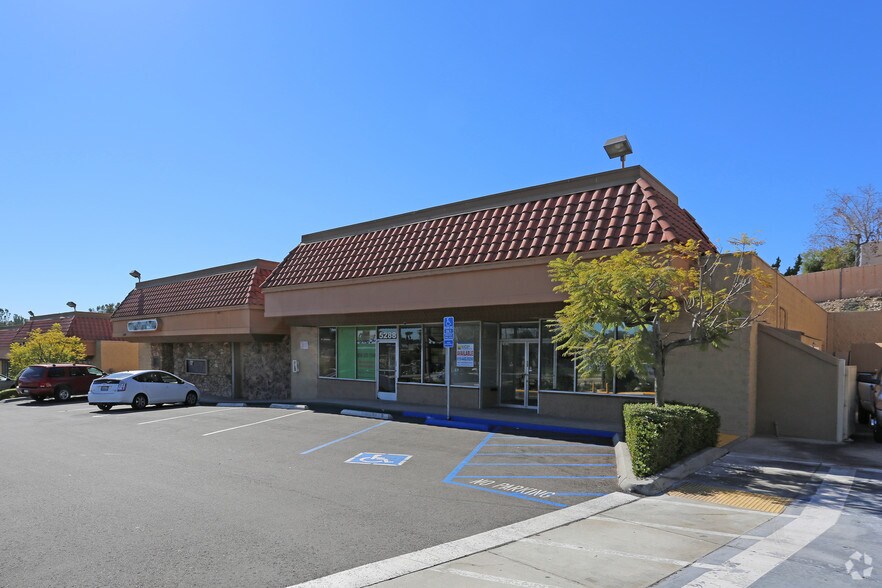 More Photos Of 5260-5316 Baltimore Dr, La Mesa Unknown For Lease