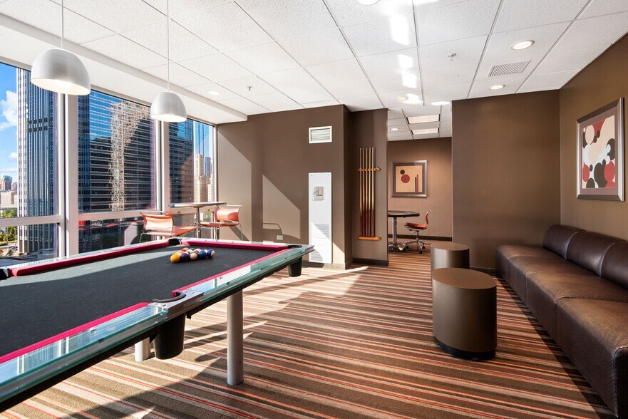 More Photos Of 400 E South Water St, Chicago Apartments For Lease