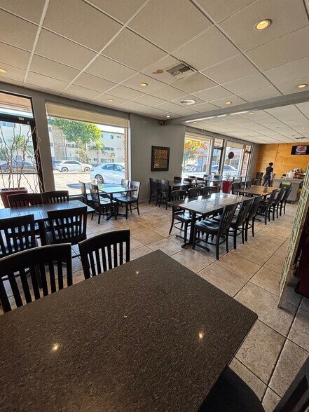 More Photos Of 515 S Verdugo Rd, Glendale Unknown For Lease