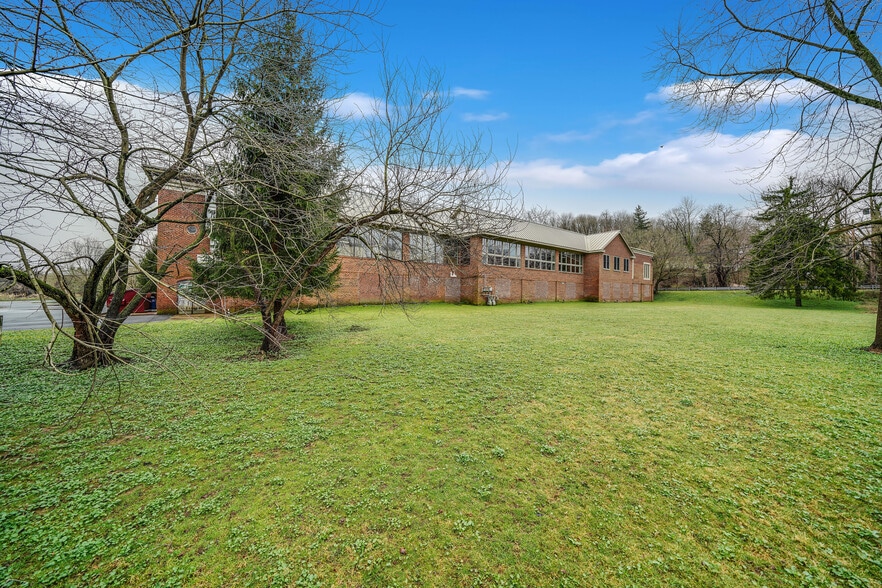 More Photos Of 1333 Lenape Rd, West Chester Loft Creative Space For Sale