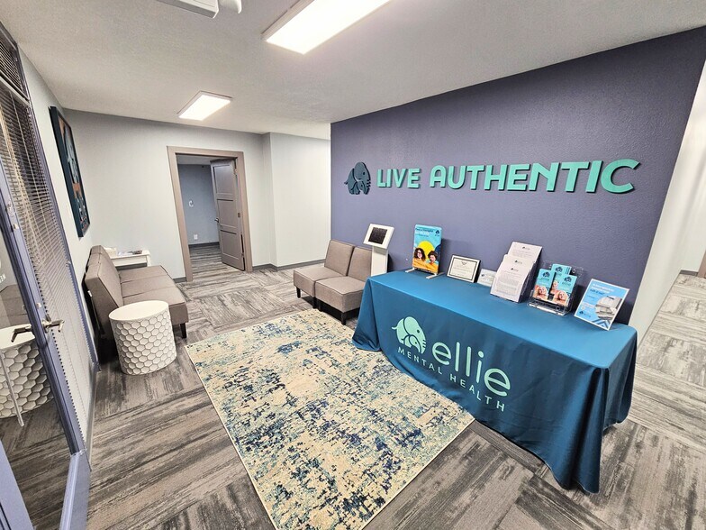 More Photos Of 622 Kempner, Galveston Loft Creative Space For Lease