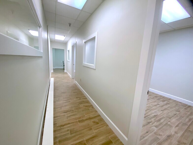 More Photos Of 668-670 N Orlando Ave, Maitland Office For Sale