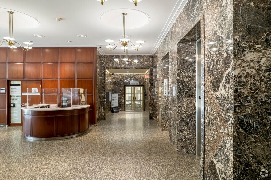 More Photos Of 625 Church St, Toronto Office For Lease