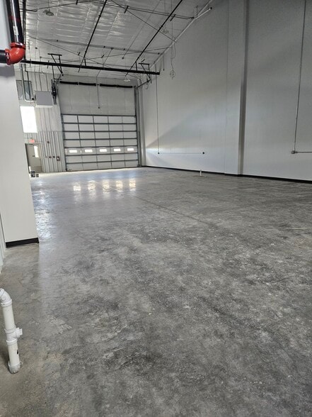 More Photos Of Great Falls International Airport, Great Falls Manufacturing For Sale