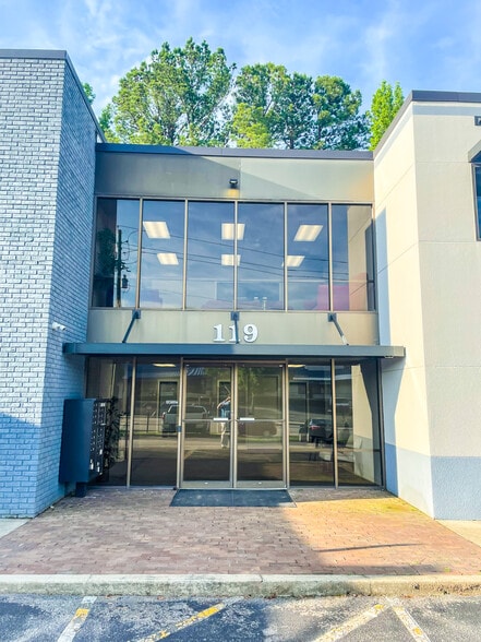 More Photos Of 119 SW Maynard Rd, Cary Office For Sale