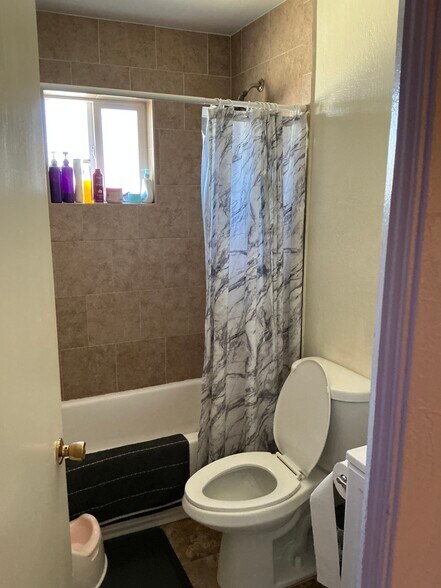 More Photos Of 210 Claremont St, Reno Multifamily For Sale