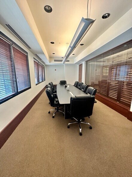 More Photos Of 1200 Brickell Ave, Miami Office For Sale