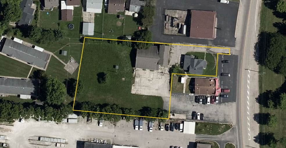 More Photos Of 1009 S Main St, Miamisburg Light Distribution For Sale