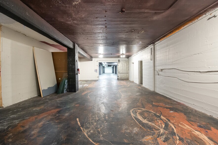 More Photos Of 2110 Market St, Denver Warehouse For Lease