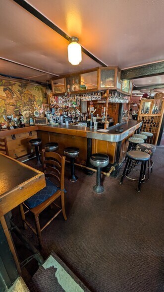 More Photos Of 2794 S Coast Hwy, Laguna Beach Restaurant For Lease