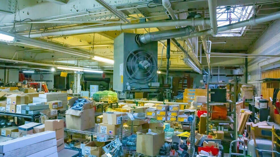 More Photos Of 230 S 5th Ave, Mount Vernon Light Distribution For Sale