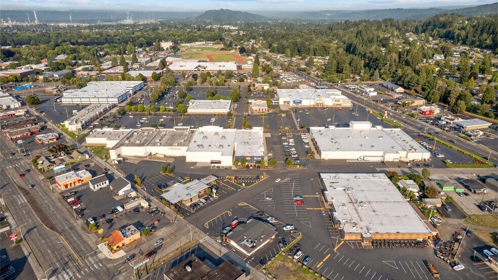 More Photos Of 200 Triangle Ctr, Longview Unknown For Lease