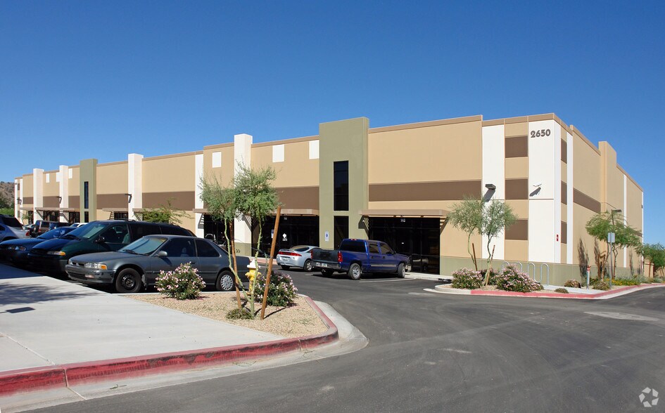More Photos Of 2650 E Mohawk Ln, Phoenix Warehouse For Sale