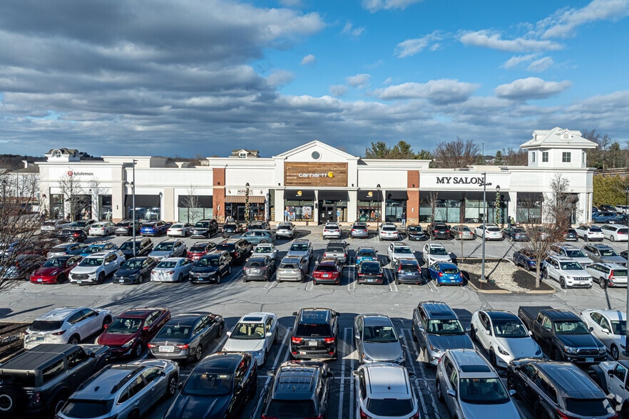 More Photos Of 600 Evergreen Way, South Windsor Unknown For Lease